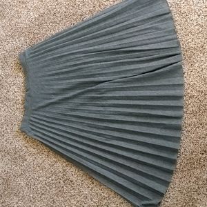 Stradivarius Pleated Midi Skirt